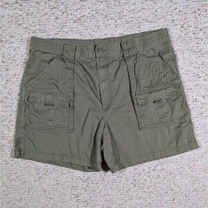 St. John's Bay Casual Cargo Shorts Mens 42 Olive Green 100% Cotton Slash Pockets